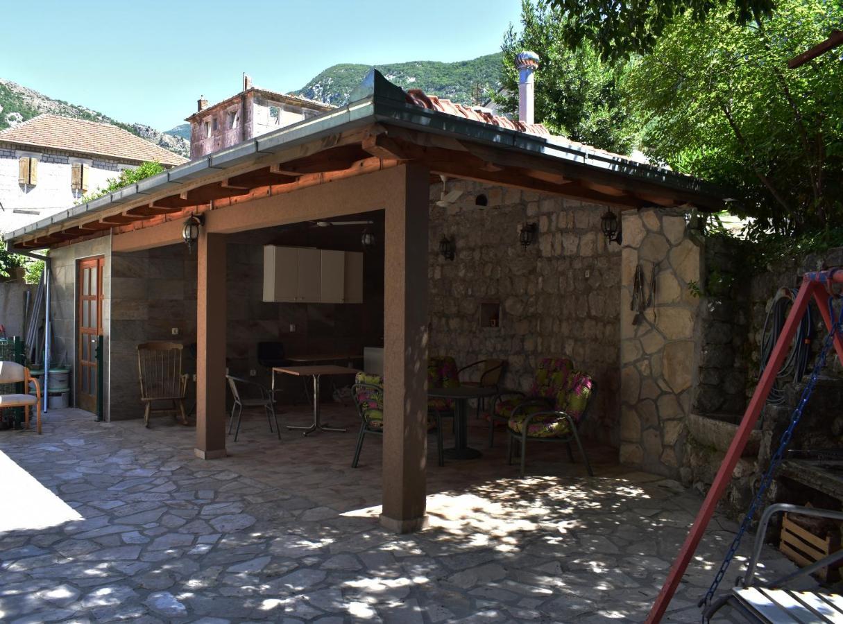 Montenegro Cuckovic * Risan